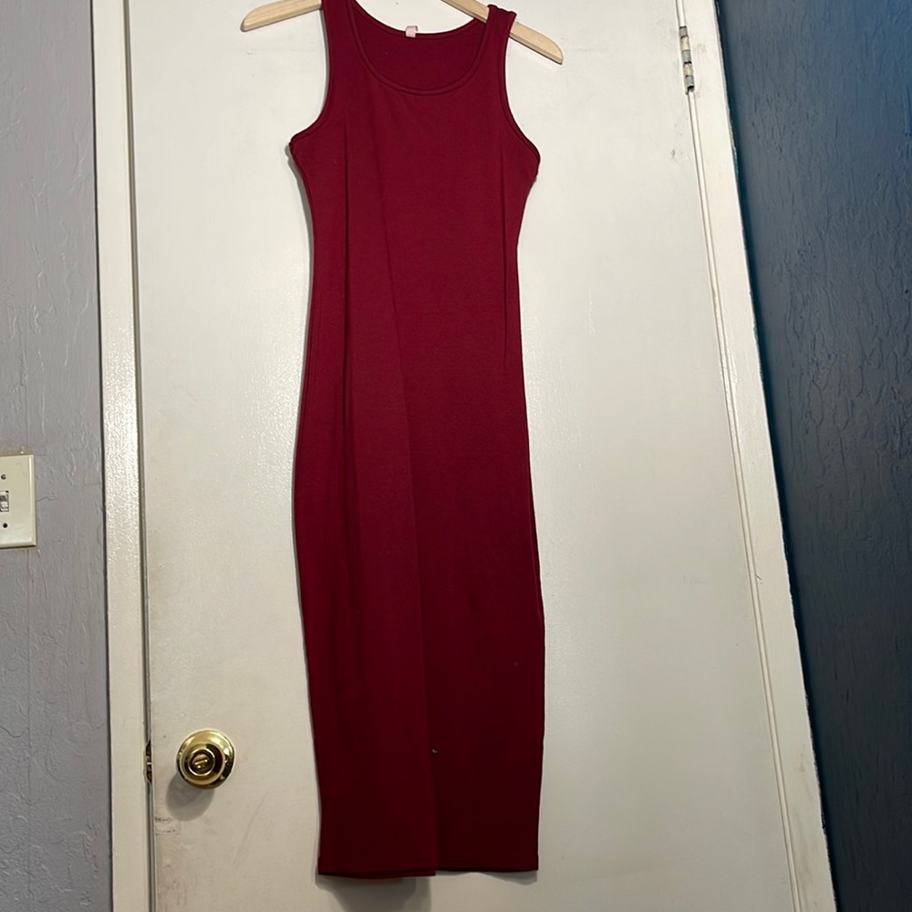 burgundy tank body con dress